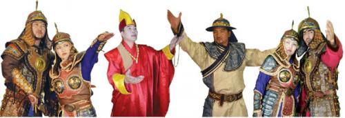 Ховдын театрын тайзнаа “Галдан бошигт” амиллаа